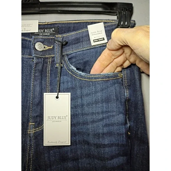 NWT Judy Blue Heavenly Jeans Womens 1/25 Blue Dark Wash High Waist Flare Raw Hem - Picture 3 of 9